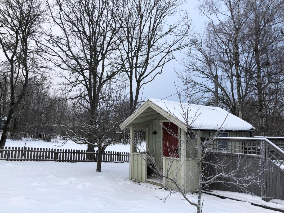 Two Small Guest Houses By Lake Rent Out As One 尤城 外观 照片